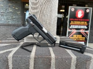 USED Ruger SR22 Black 22LR